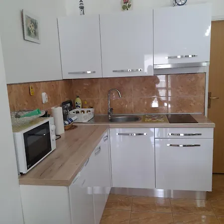 Apartment Megy Vir Exterior photo